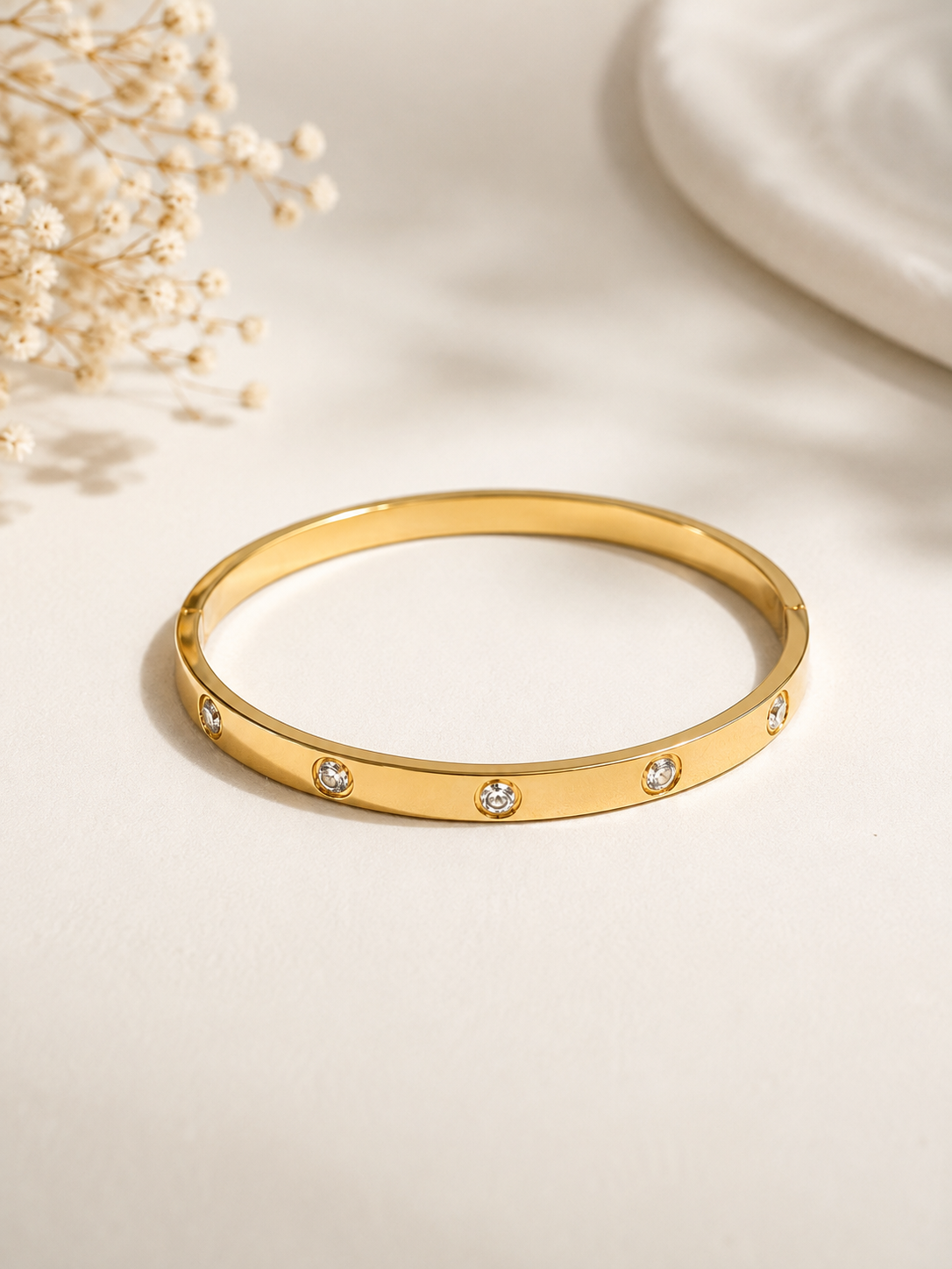 Gold CZ bangle detail shot 2